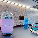 Alhambra Deco Homtels